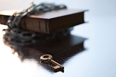 南京UKiset培训：英语中的eye真的是眼睛吗？记单词要利用语境