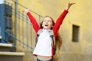 AEIS考试：远在海外的留学生最想感谢的是……