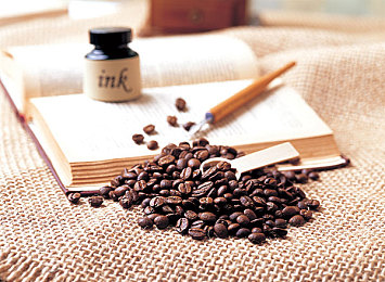 AEIS考试：在新加坡，每个中学生毕业前都至少参与过两个