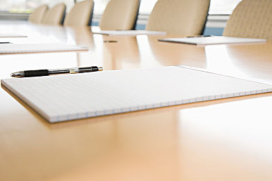 AEAS语法知识点：in, on, at在时间上的用法