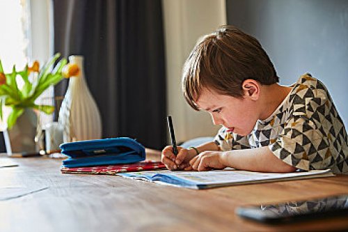 2018AEIS考试第二天现场报道 | 决战Hall 8 · 我们在Hall 6为你打call！