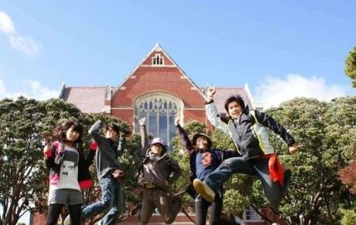 O-Level考试中的while有哪些用法