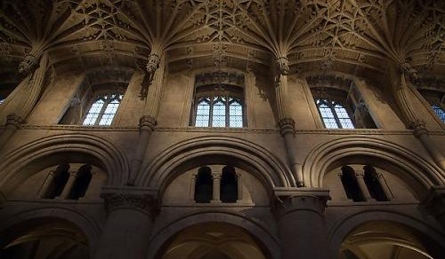 AEAS语法----deal短语搭配